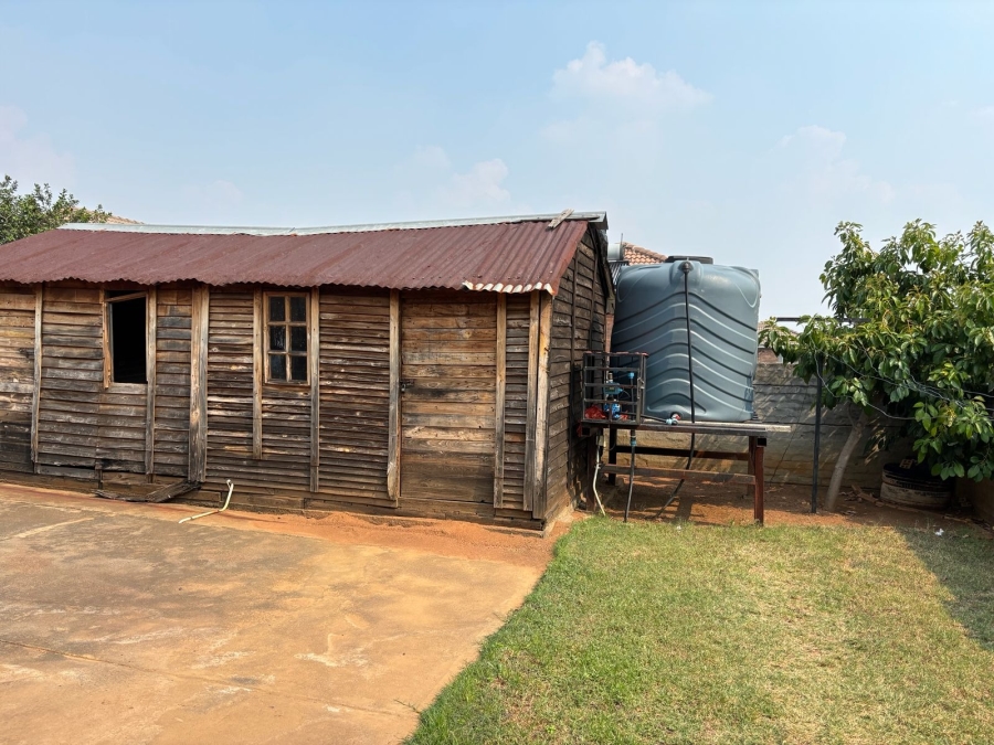 3 Bedroom Property for Sale in Mogwase North West